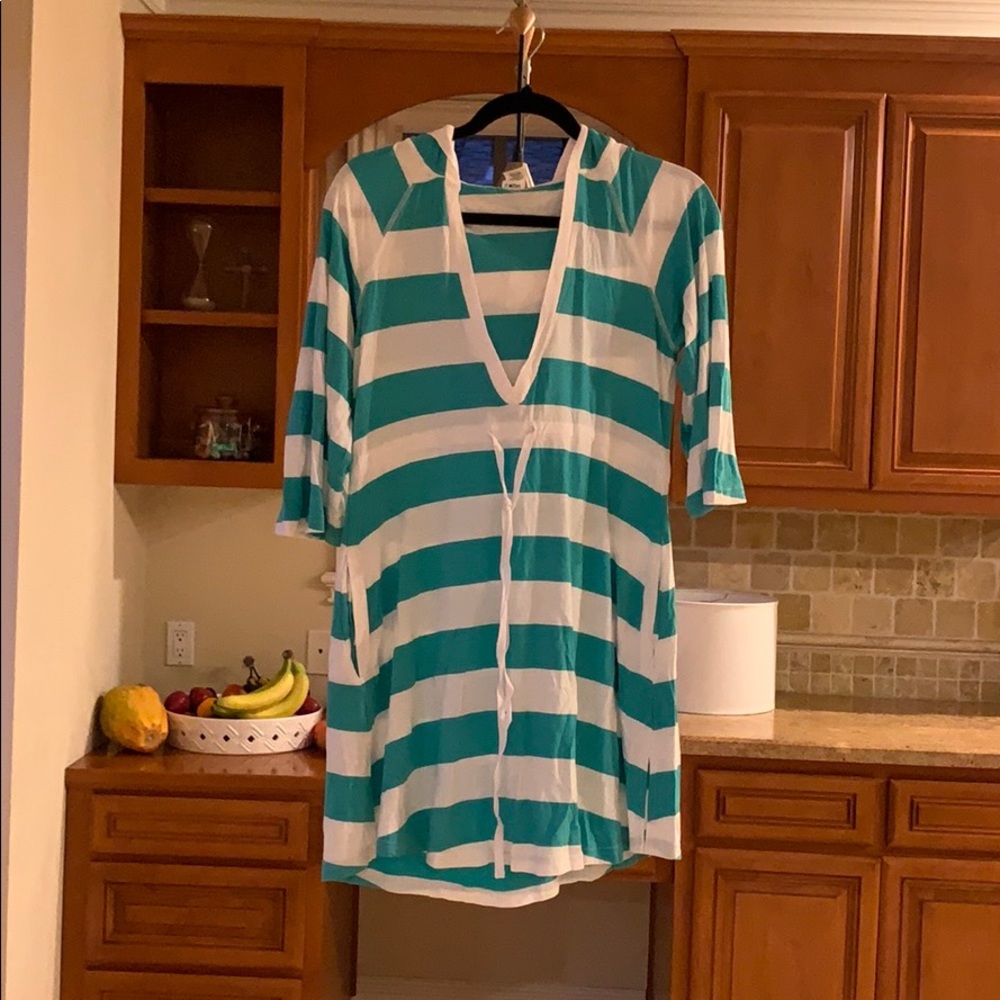 Hooded swim coverup